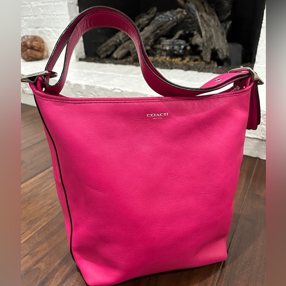 COACH Pretty in HOT Pink Bucket Shoulder Bag - Picture 1 of 16